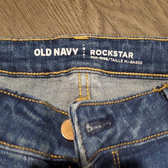 Old Navy Distressed Jeans - Picture 2 of 4